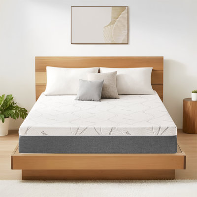 Queen Size Memory Foam Mattress, Medium Firm - Certipur-US Certified Memory Foam Filled For Pressure Relief, Breathable & Washable Cover,Mattress In A