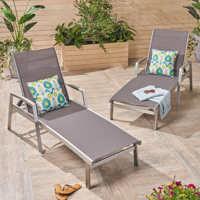 OXTON CHAISE LOUNGE