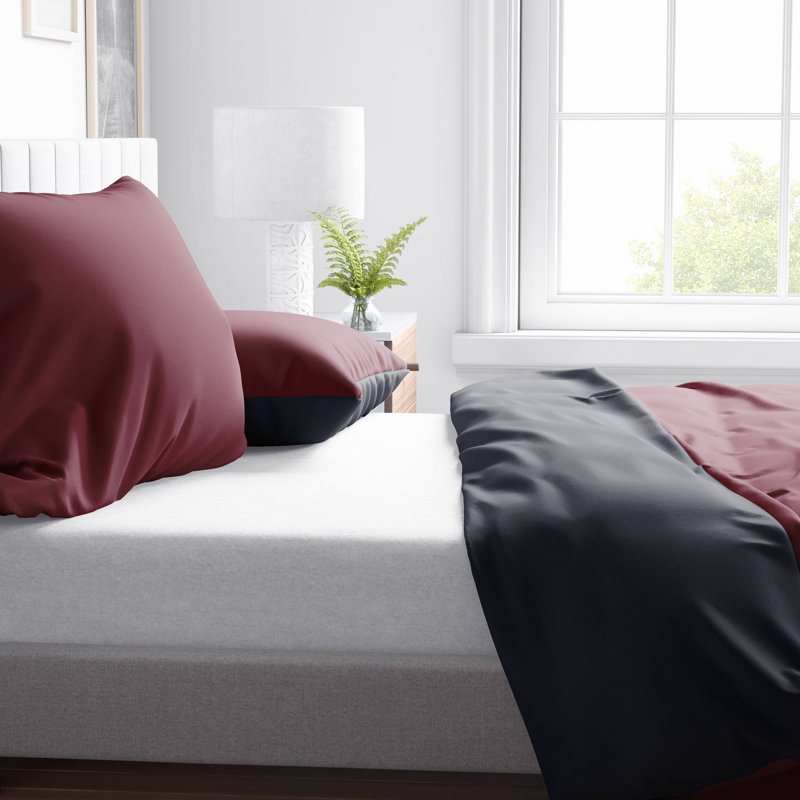 Reana Bedding, 200 x 200 cm - 2 Pillowcase (80 x 80 cm), Burgundy