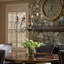 Lustre classique à six lumières de style bougie avec détails en bois Virat