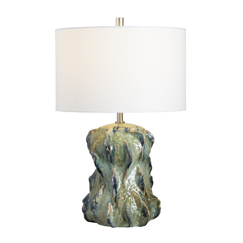 Lampe de table en céramique avec finition et abat-jour émaillés