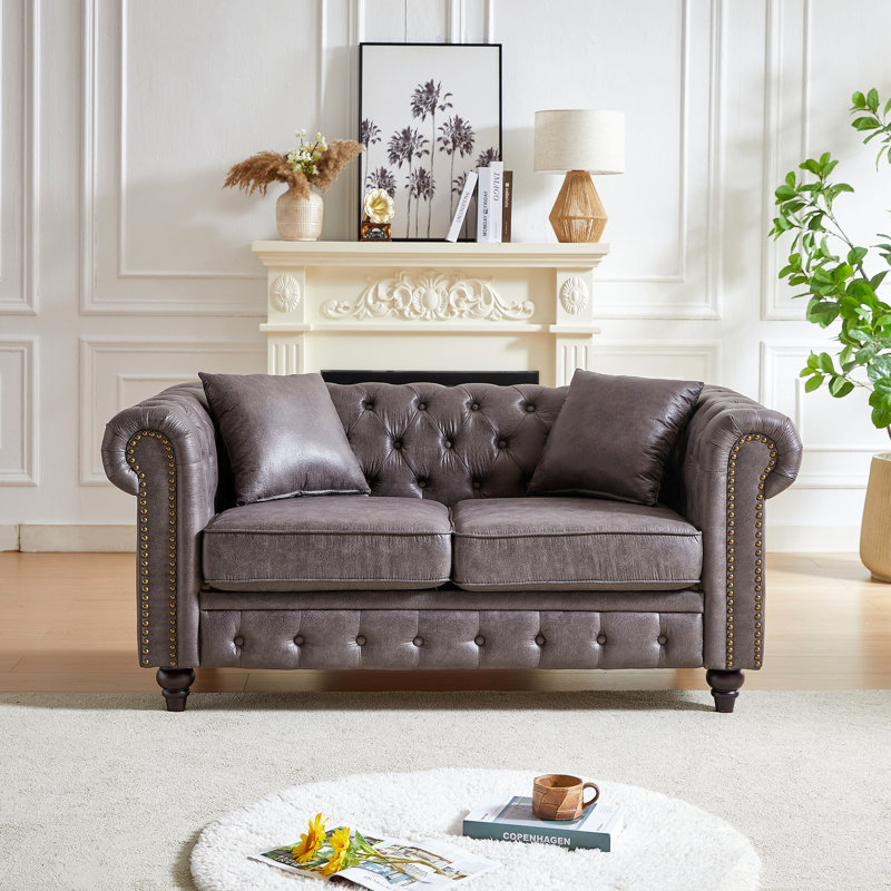 Canapé Chesterfield en similicuir, H 28,3 po x l 63,5 po x P 32,3 po, Gris