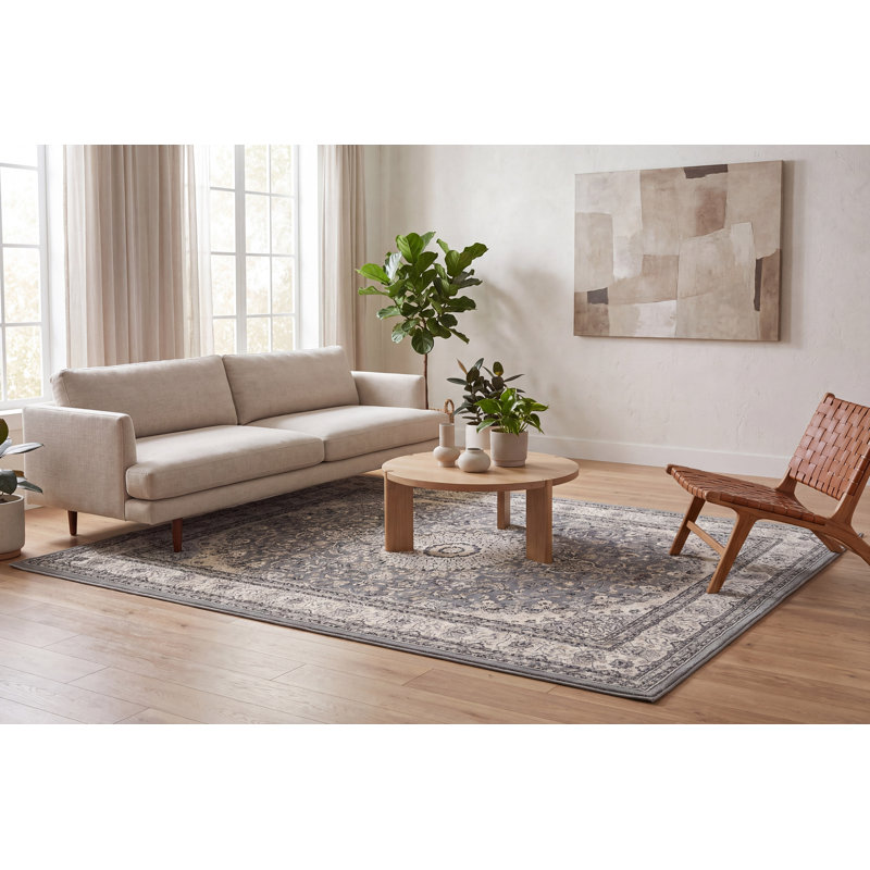 Tapis oriental gris / crème Attell, Rectangle 7 pi 10 po x 11 pi 2 po