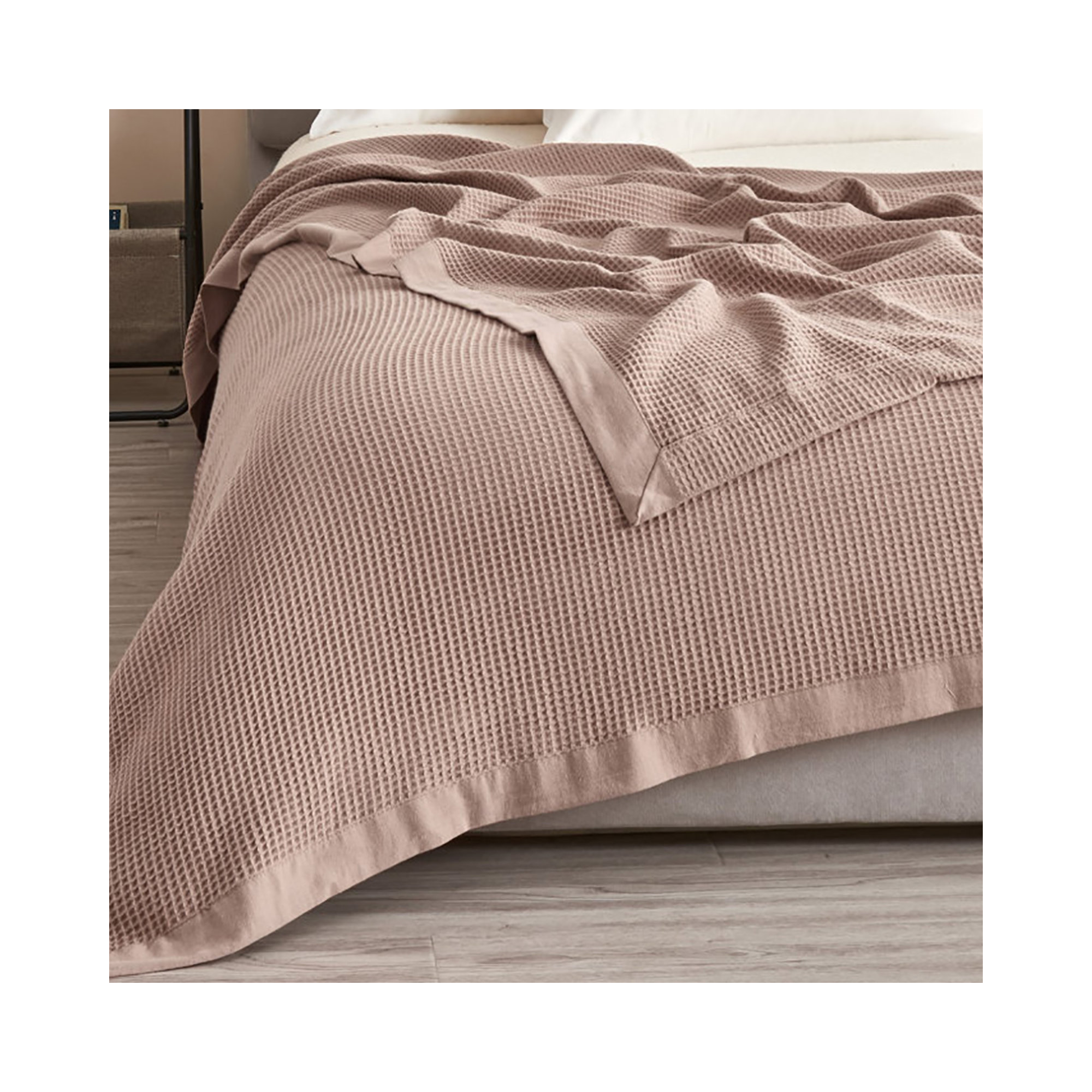 100% Cotton Lightweight Waffle Weave Summer Blanket, Queen, Red Wood