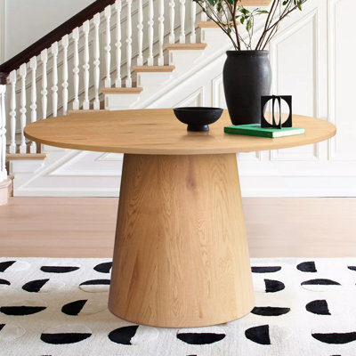 46" Round Pedestal Dining Table