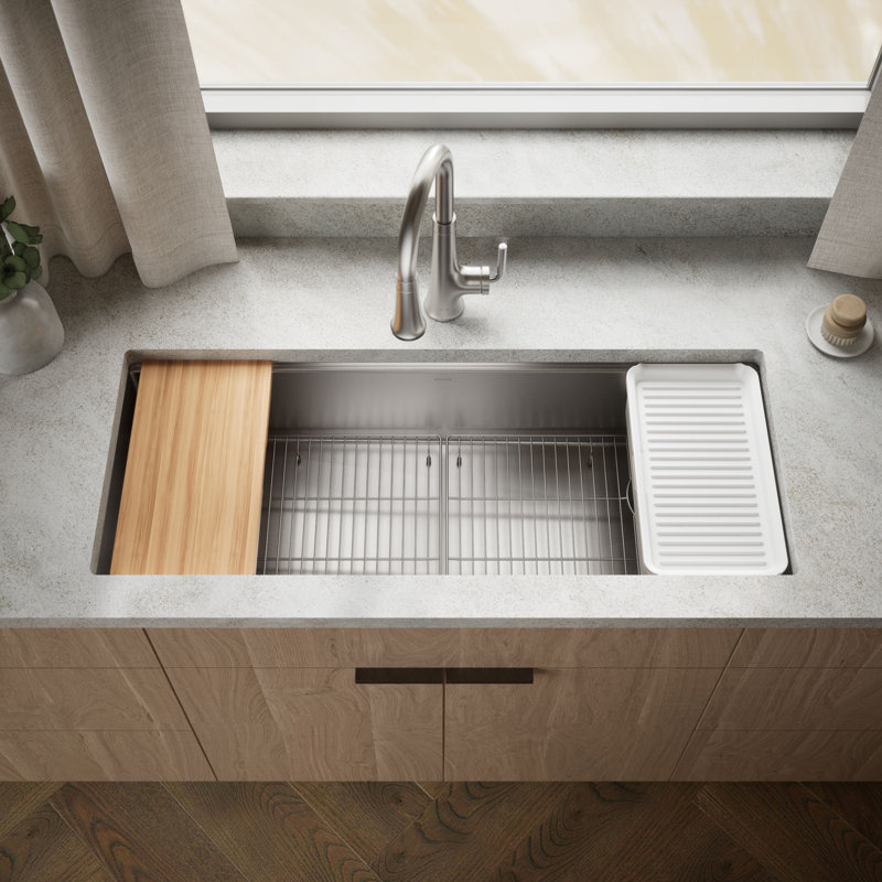 Strive® 44 po Évier de cuisine encastré à simple cuve avec station de travail