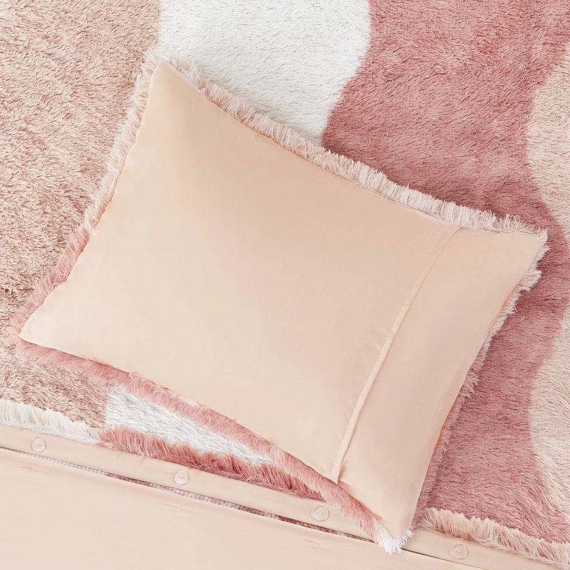 Housse de couette en fausse fourrure à poils longs Blush Multi King / King Ombre, 2 taies décoratives