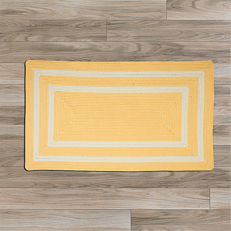 Tapis jaune à motif géométrique tressé Cisbrough, Carré 10 pi