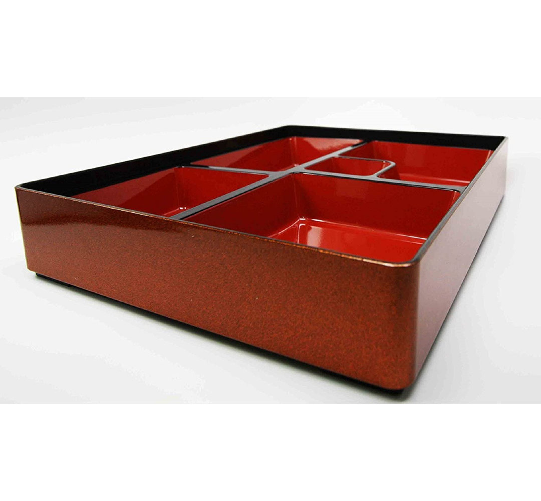 Latitude Run® Plastic Tray Latitude Run®