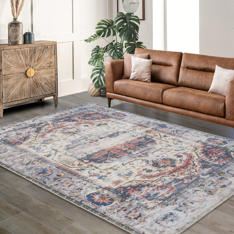 Pessina Washable Oriental Rug