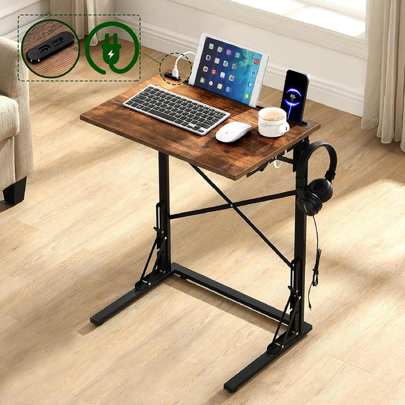 Table-plateau pliante pour téléviseur de 21 po x l 28 po, petite table de bout en forme de C avec fentes pour appareils et station de charge USB, table d'appoint coulissante sous le canapé pour le salon, la chambre à coucher, brun rustique