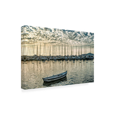 Art sur toile Yury A Melnikov Marina At Sunrise