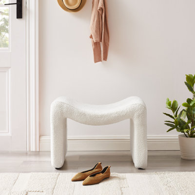 Keito Upholstered Ottoman