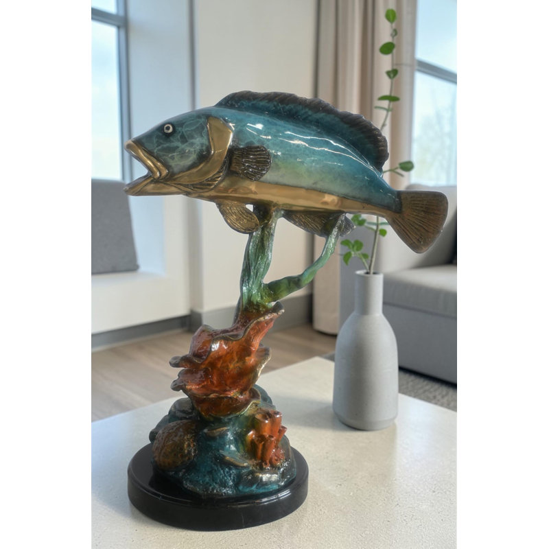 Sculpture de poisson bronze sur récif de corail et base en marbre 18 po x 10 po x H 26 po