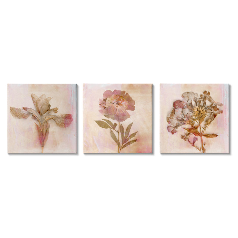Ensemble de 3 peintures rétro sur toile rose par Judy Stalus, Toile tendue, H 17 po x l 17 po