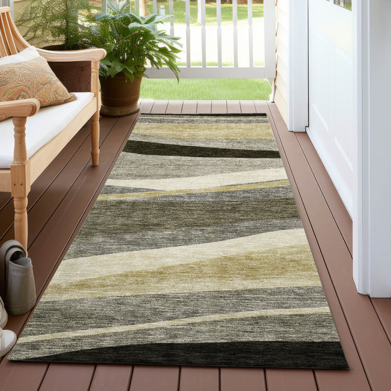 Tapis taupe intérieur / extérieur lavable à la machine Chayden ACN1098, Tapis de couloir 2 pi 3 po x 7 pi 6 po