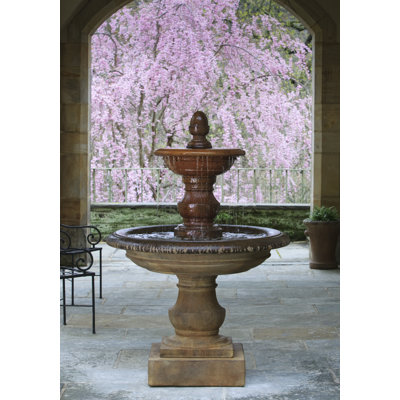 Fontaine en béton San Pietro