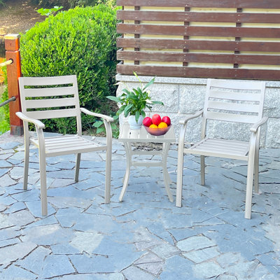 Chaises de salle à manger en métal couleur crème, résistantes aux intempéries, robustes, en fer pour le jardin et la terrasse, antirouille grâce à leur revêtement, toucher lisse, montage facile et rapide.