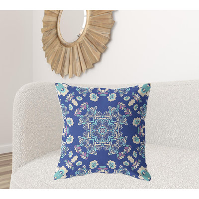 Coussin décoratif 26 po x 26 po Broadcloth