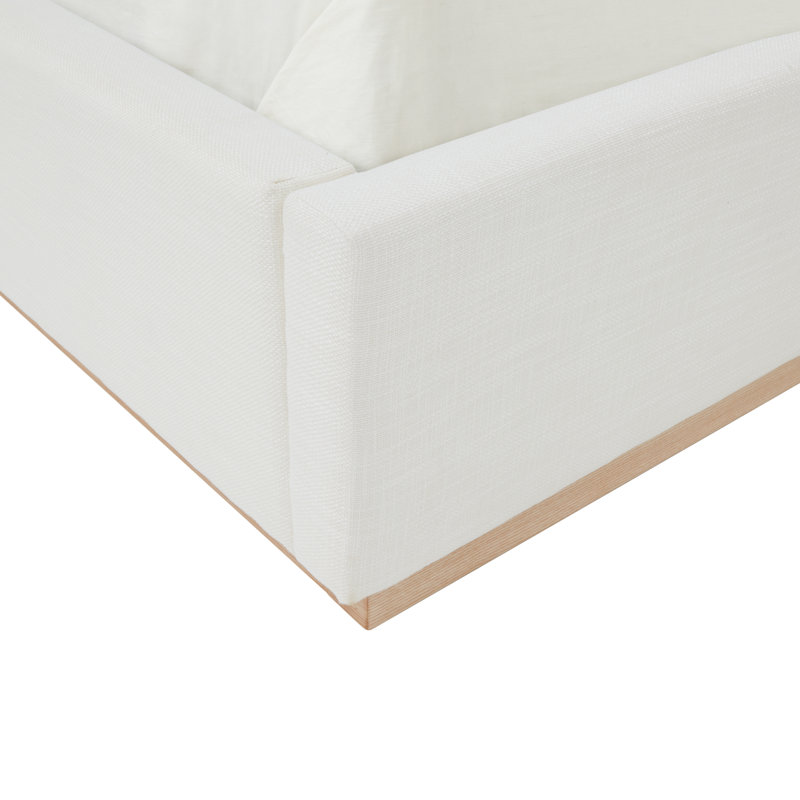 Pippin Chenille Bed , King, White
