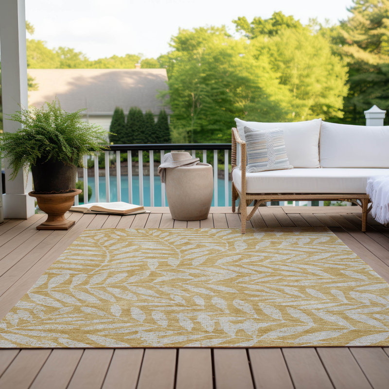 Malek Washable Floral Indoor / Outdoor Rug, Rectangle 3' x 5'