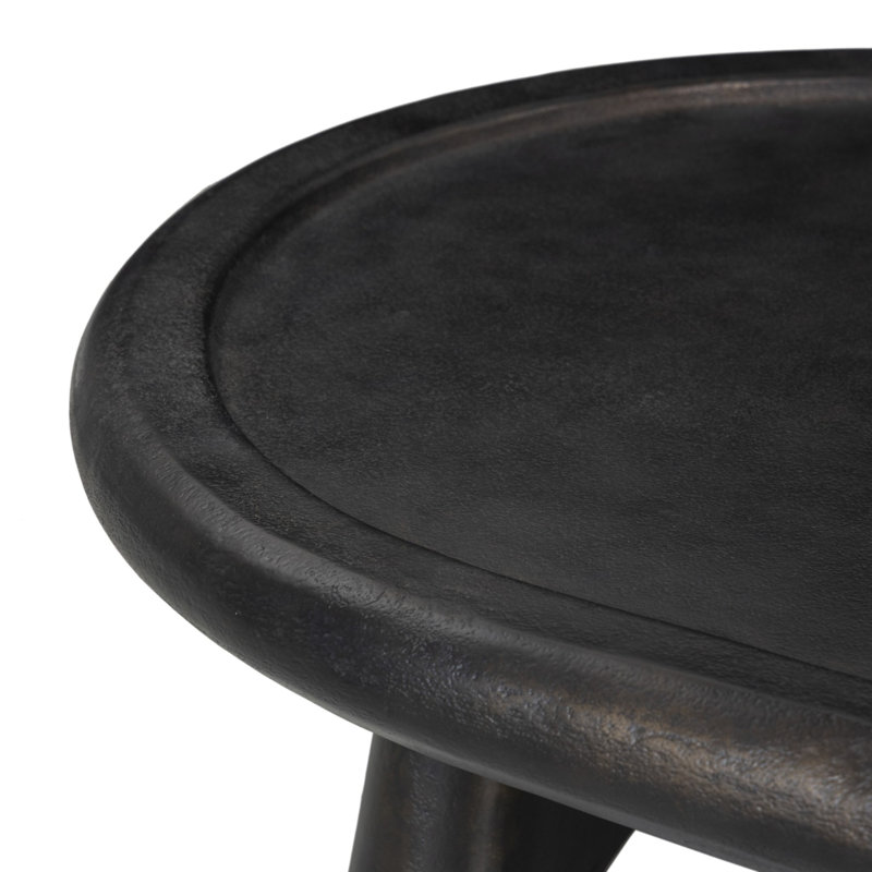 Varo Outdoor Oval Coffee Table