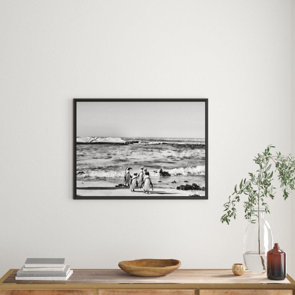 Gerahmtes Wandbild Pinguine am Strand