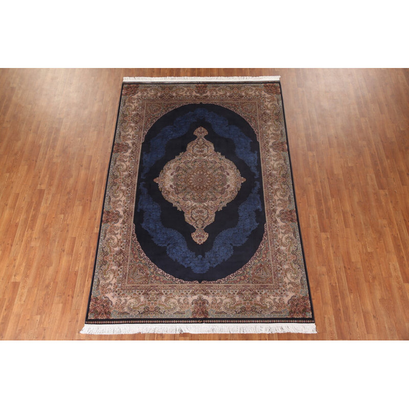Tapis oriental bleu 7 x 7
