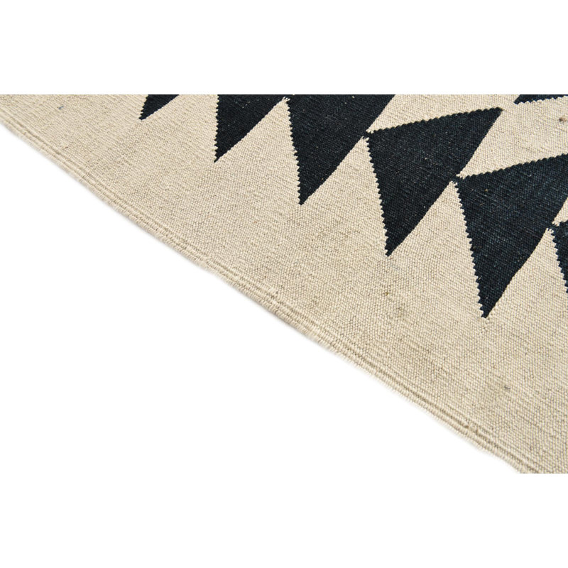 Tapis noir et blanc Osbourne
