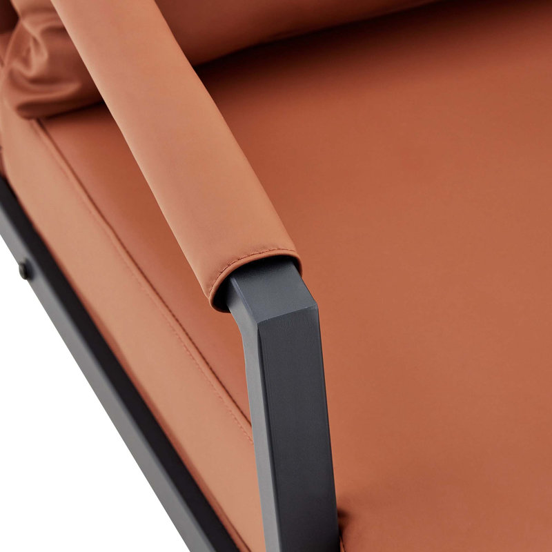 Chaise d'appoint moderne en similicuir avec structure en métal robuste et conception ergonomique, Brown