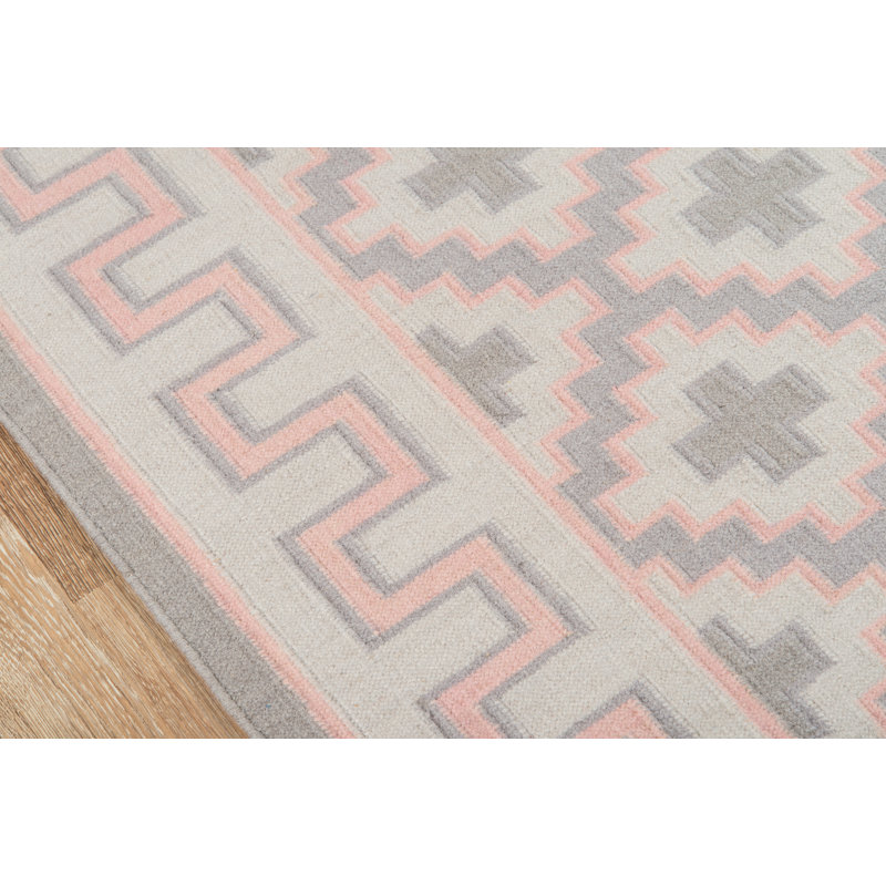 Thompson Hand Woven Wool Oriental Area Rug, Rectangle 3'6" x 5'6"