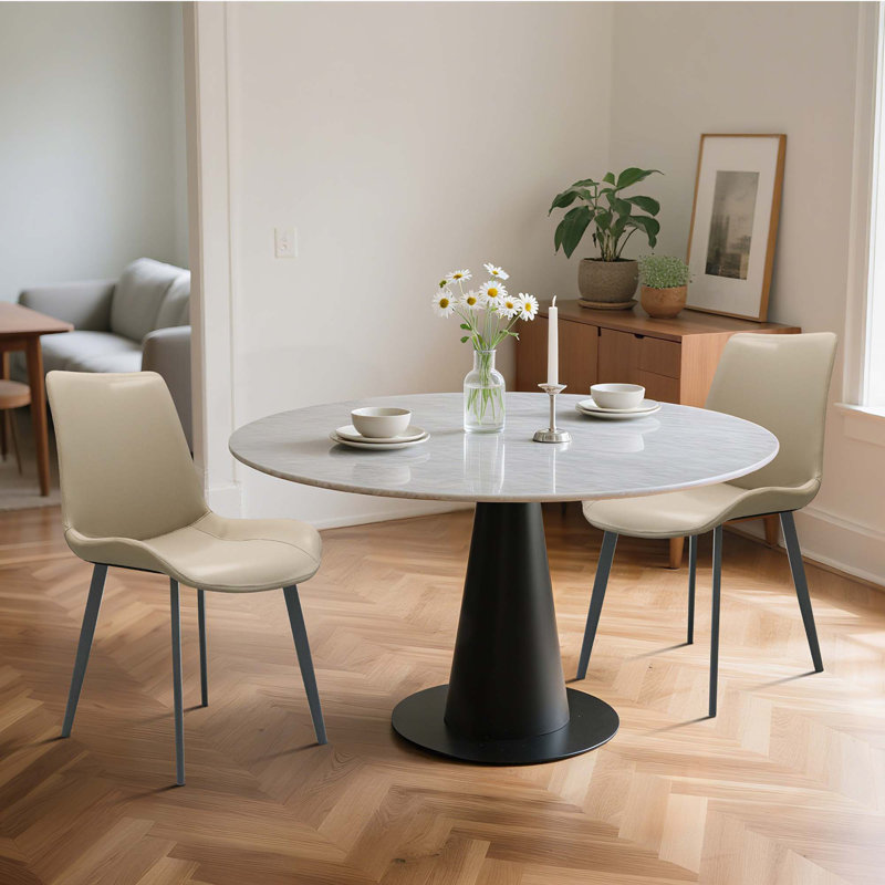 Chaise en polyuréthane avec pieds en métal, Gris