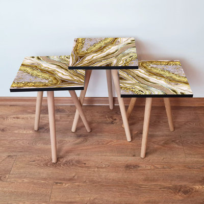 Ensemble de 3 tables gigognes élégantes en marbre, crème et or, 13,8 po x 20,5 po x 13,8 po | 100% panneau de fibres à densité moyenne avec pieds en bois de hêtre, parfait pour le salon et la décoration moderne, solution de rangement élégante et fonctionnelle