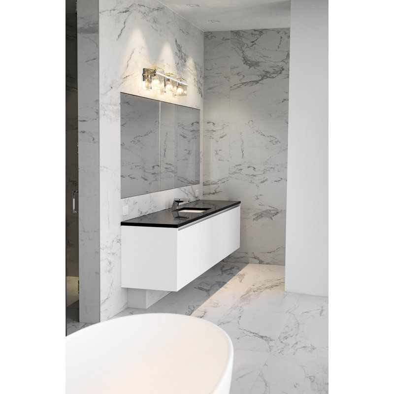 Éclairage pour meuble-lavabo Arene, Chrome chrome, 7"H x 22.25"W x 5.5"D, 3 Lights