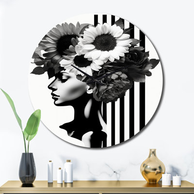 Horloge murale vintage femme