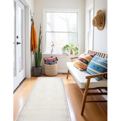 Tapis gris Ramona 2 pi 8 po x 8 pi 2 po