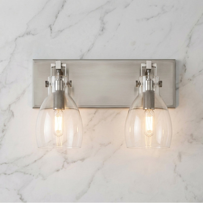 Éclairage pour salle de bain 2 lumières en nickel brossé avec abat-jour en verre transparent Solara, Nickel brossé