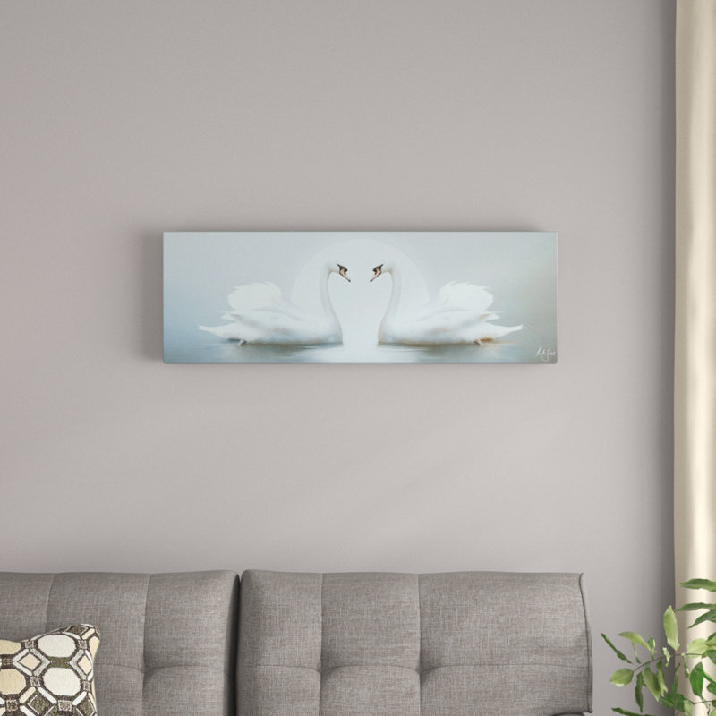 « moonlight swans », impression sur toile, H 12 po x l 36 po x P 1,5 po