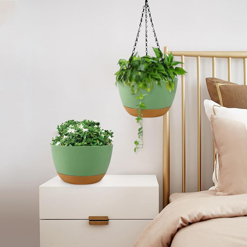 Elevated Planter, Green