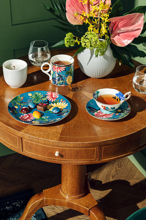 Mugs and Teacups