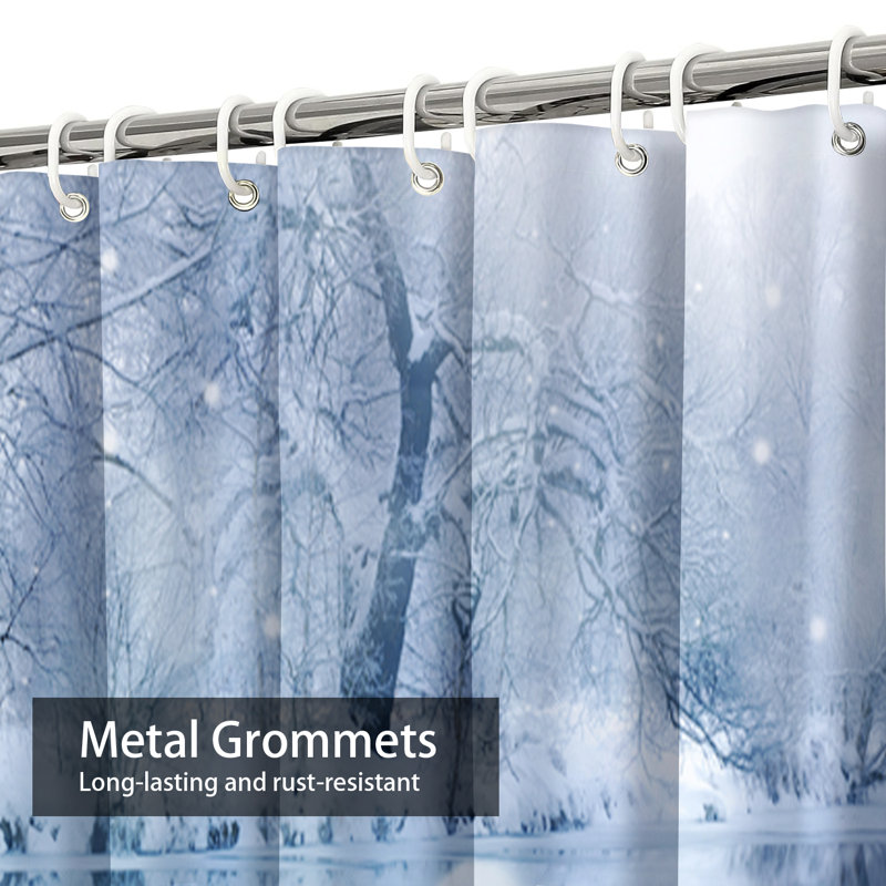 Rideau de douche avec 12 crochets Winter River Snowfall Holiday Wonderland, L 72 po x l 72 po