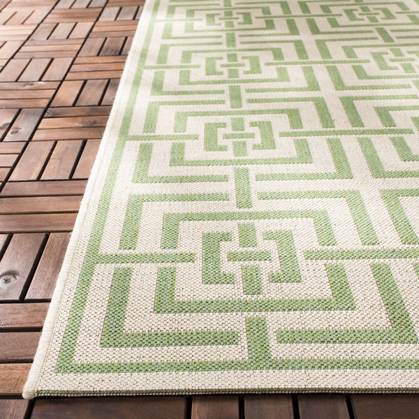 Dubay Hooked Indoor/ Outdoor Cream/Olive Rug, Square 201 cm