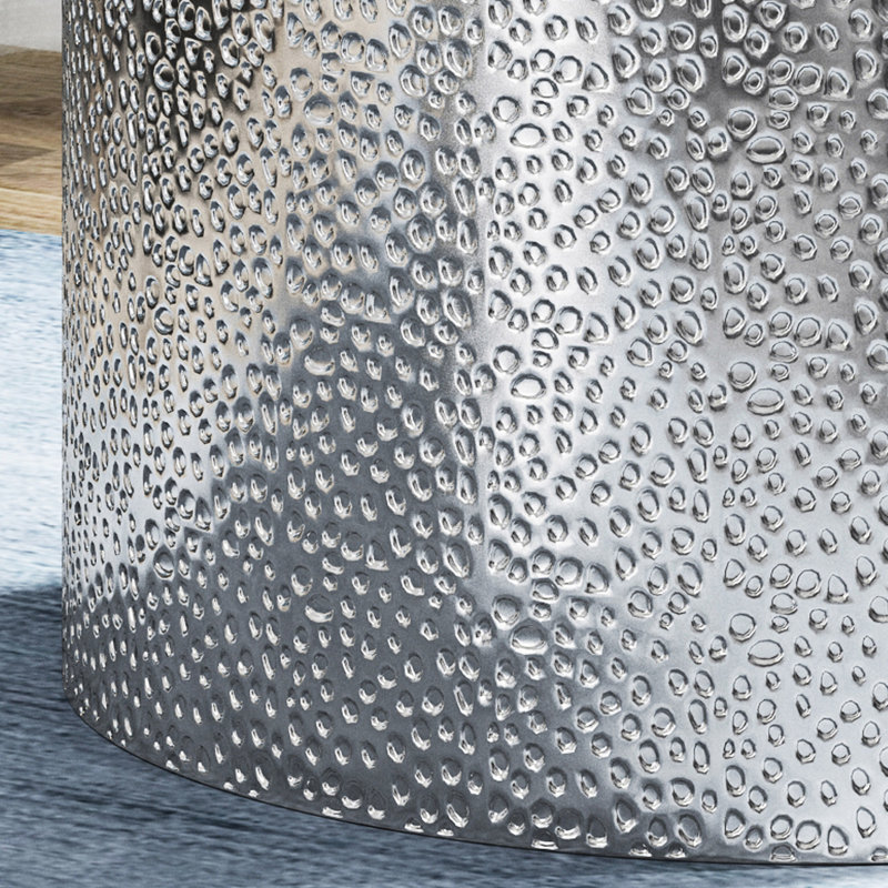 Table d'appoint contemporaine 2 pièces - Texture martelée, structure en fer, aucune paire d'assemblage moderne prête à l'emploi, couleur argent