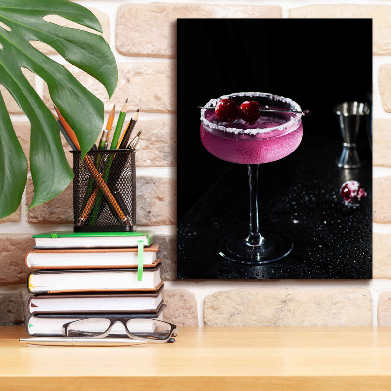 Latitude Run® «Purple Rain» par Epic Portfolio, art mural sur toile, H 16 po x l 12 po x P 0,75 po