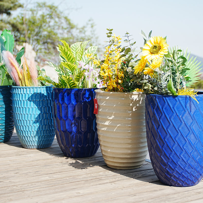 Pot de fleurs, Blanc lait
