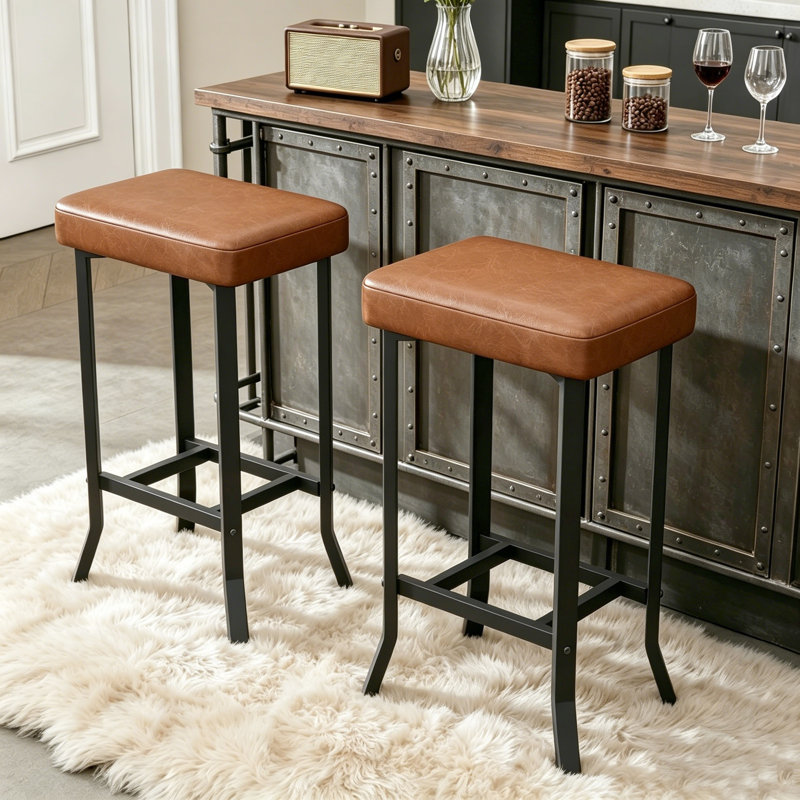 Ensemble de tabourets de bar à hauteur de comptoir de 2/4, tabourets de bar rembourrés en cuir de polyuréthane avec pieds en métal, tabourets d'îlot de cuisine peu encombrants avec repose-pieds