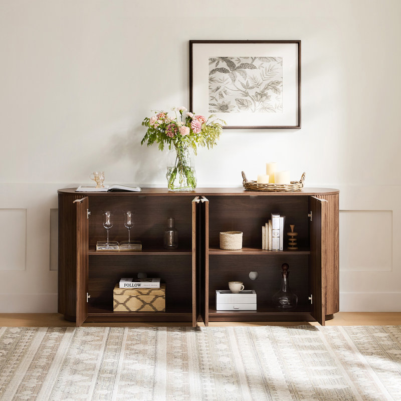  Buffet cannelé moderne 70 po avec bord incurvé et portes à fermeture en douceur, Noyer