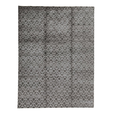 Windsom Geometric Area Rug in Gray