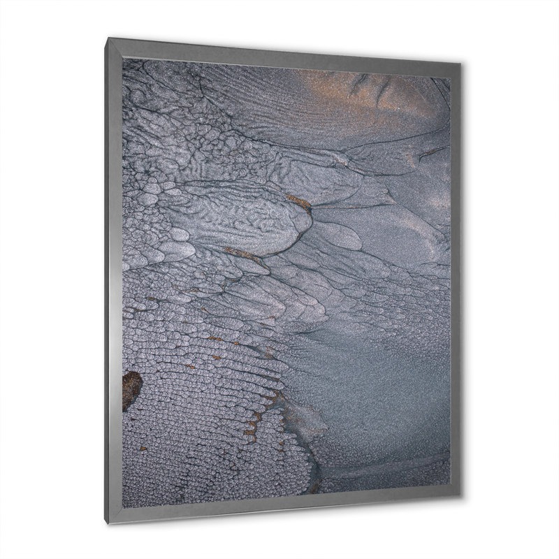 «Dramatic Grey», art mural moderne sur toile, Cadre photo argenté, H 44 po x l 34 po x P 1,5 po