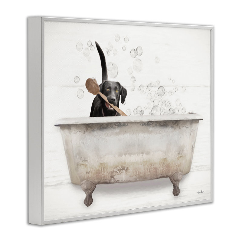 «Happy Labrador in Rustic Bubble Bath» par Lori Deiter - Peinture, H 24 po x l 30 po, Giclée encadrée blanc bord de mer